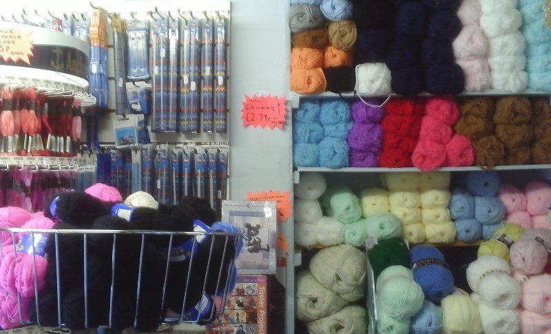 types of woollen threads 