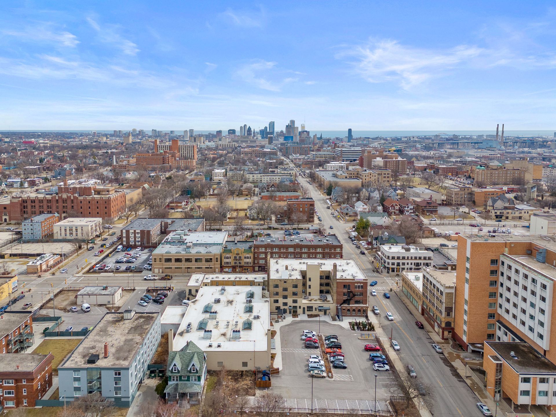 Photo showing the building in position to the city, with downtown being several blocks away