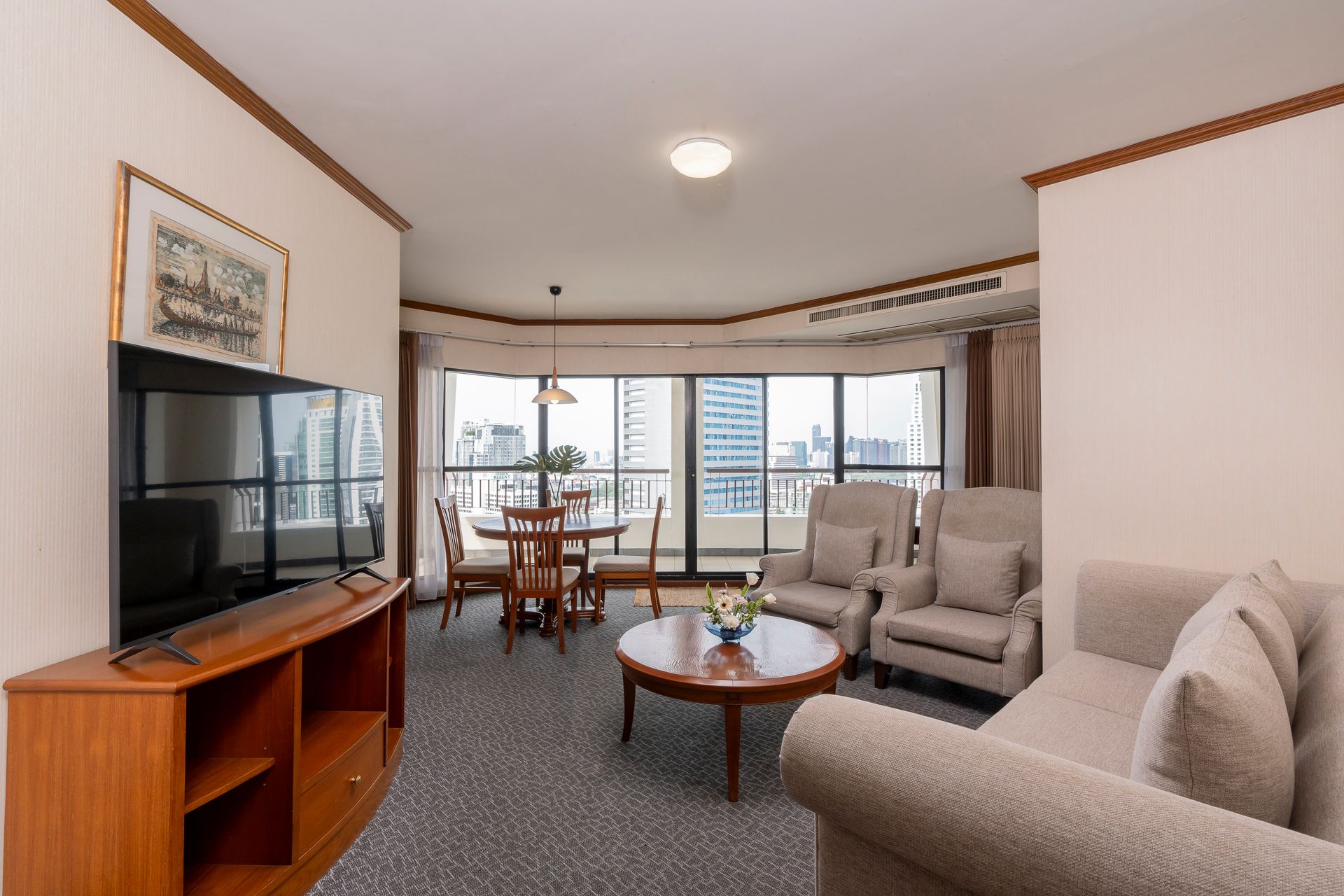 Grand Diamond Suites Hotel Bangkok - Executive Suite