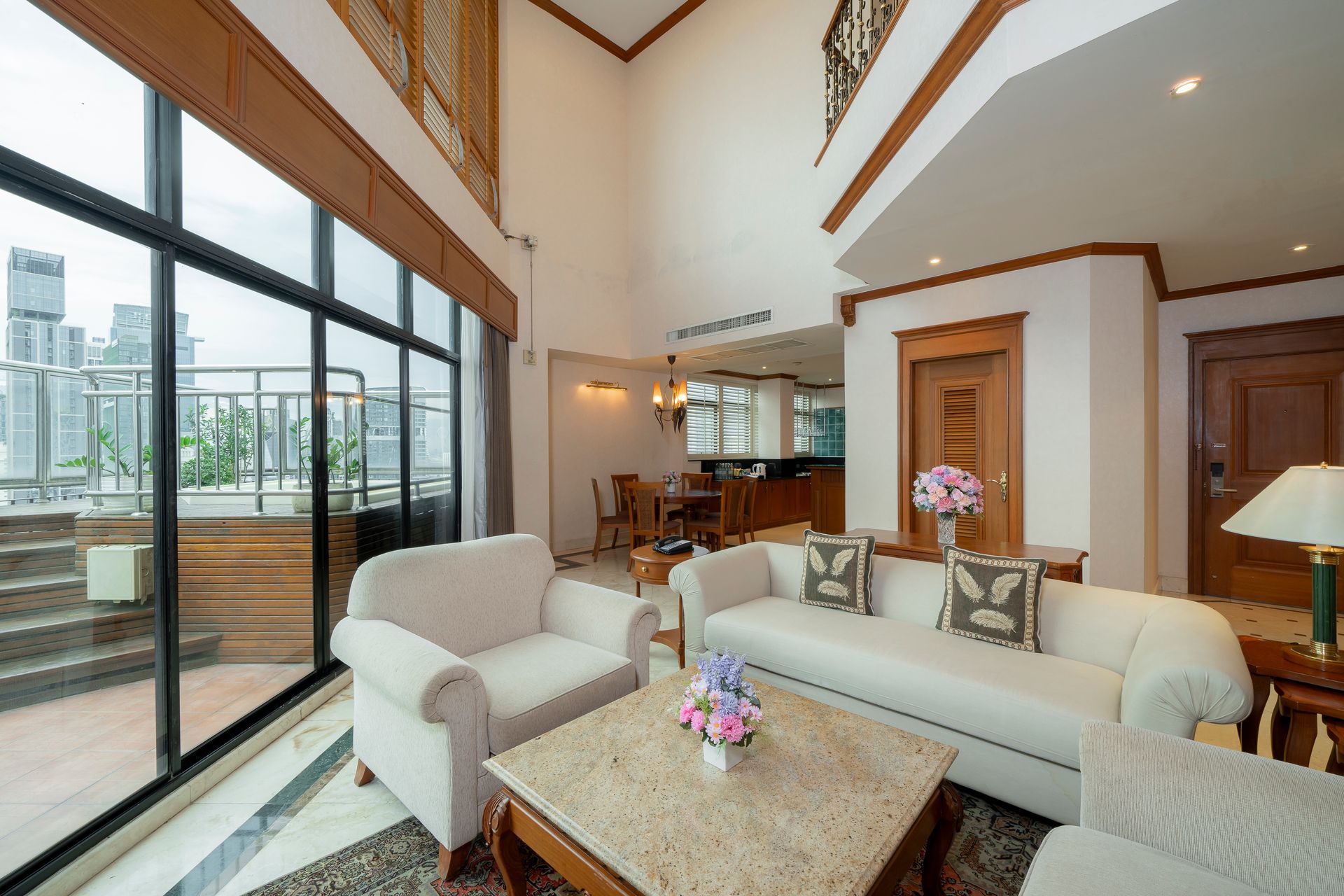 Grand Diamond Suites Hotel Bangkok - All Suites hotel in Bangkok