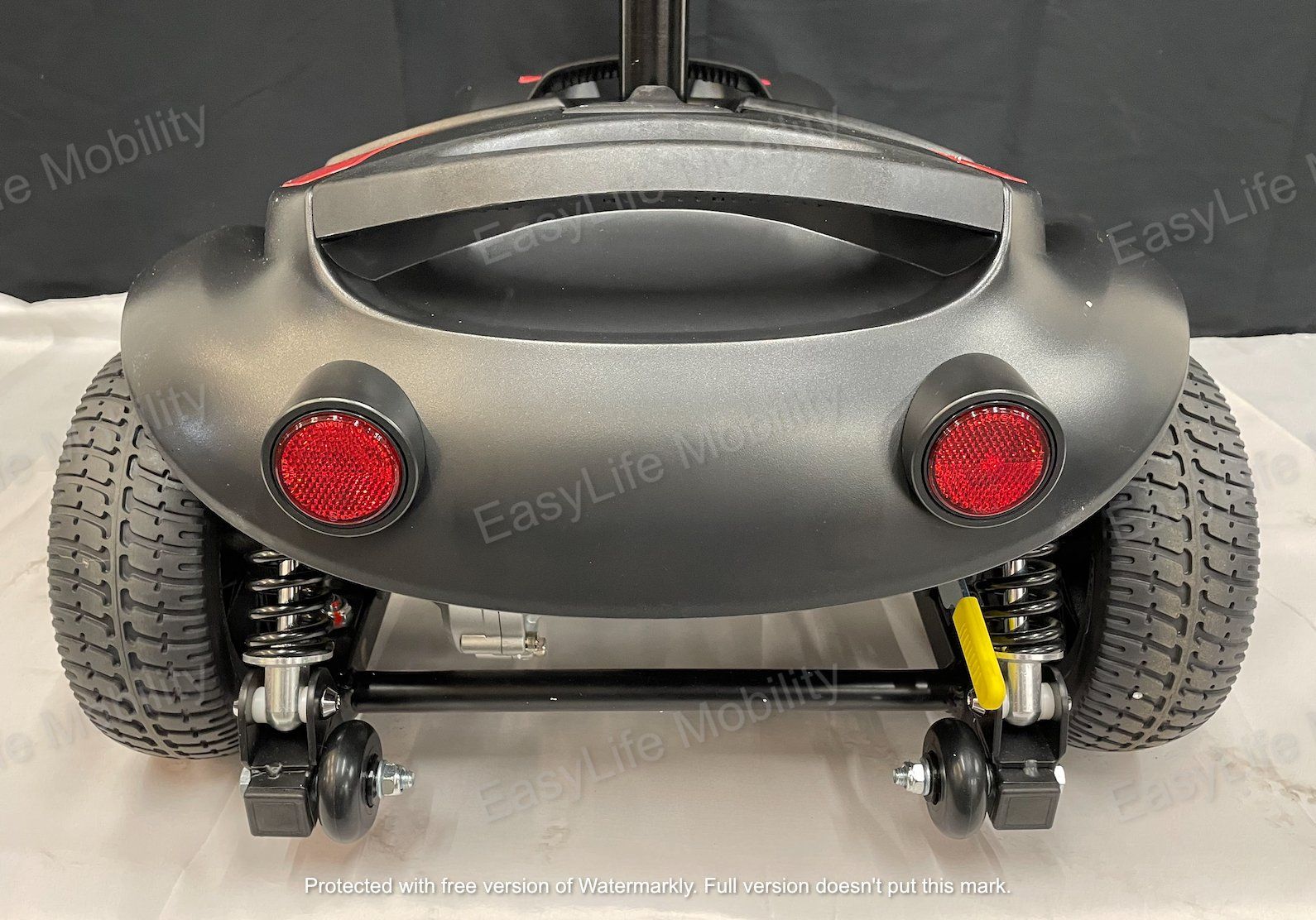 R1 Lithium Broken down images