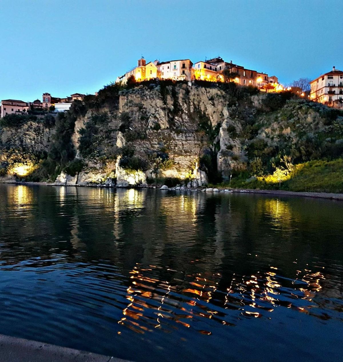 Agropoli di sera