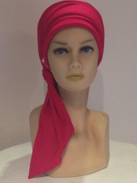 Turbanti al negozio Clary's Parrucche a Verona