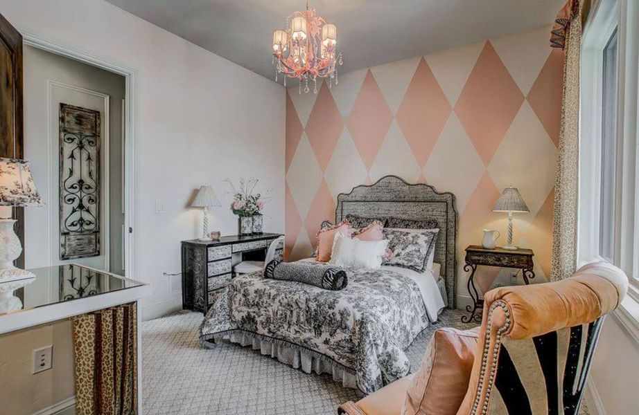 Fauxnomenal Designs Work Photo