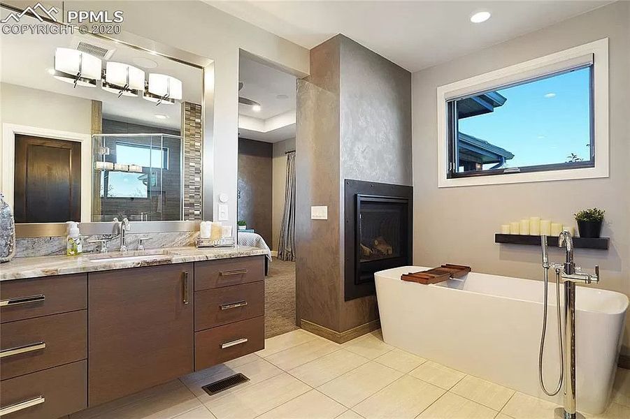 Fauxnomenal Designs Work Photo