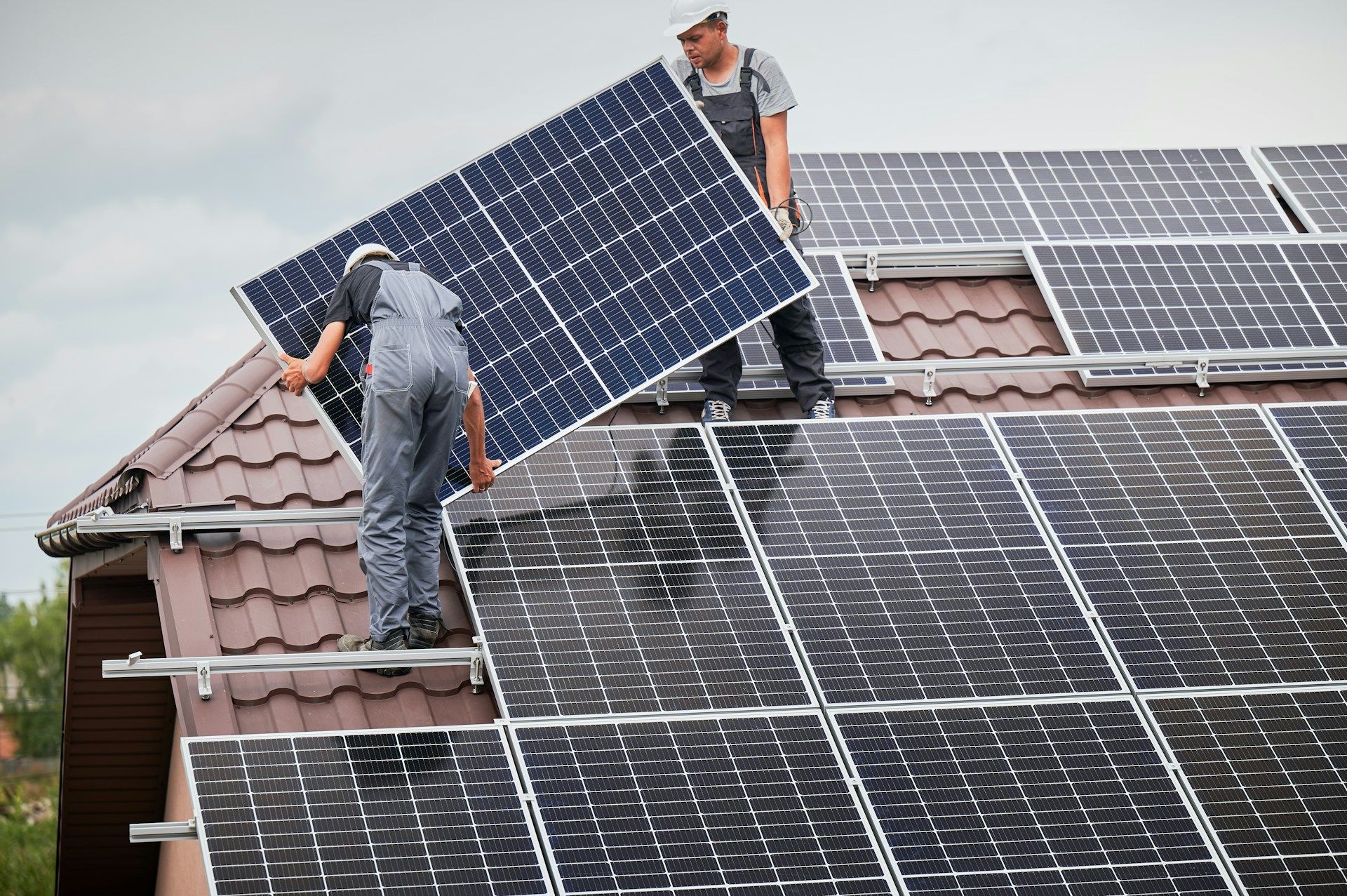 solar panel roof installation