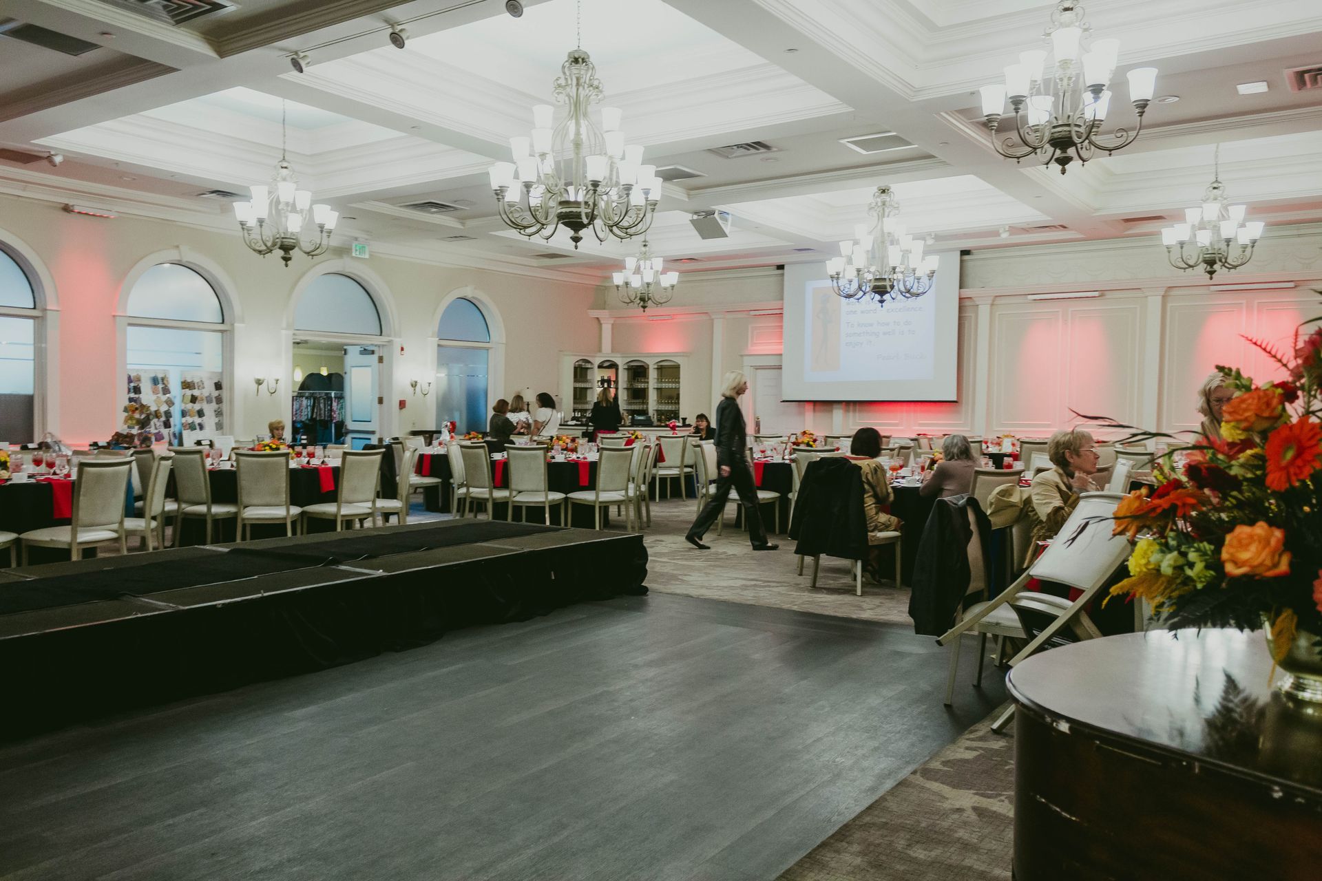 Fashion Show Image 38 — Schenectady, NY — Schenectady Business & Professional Women's Club Inc