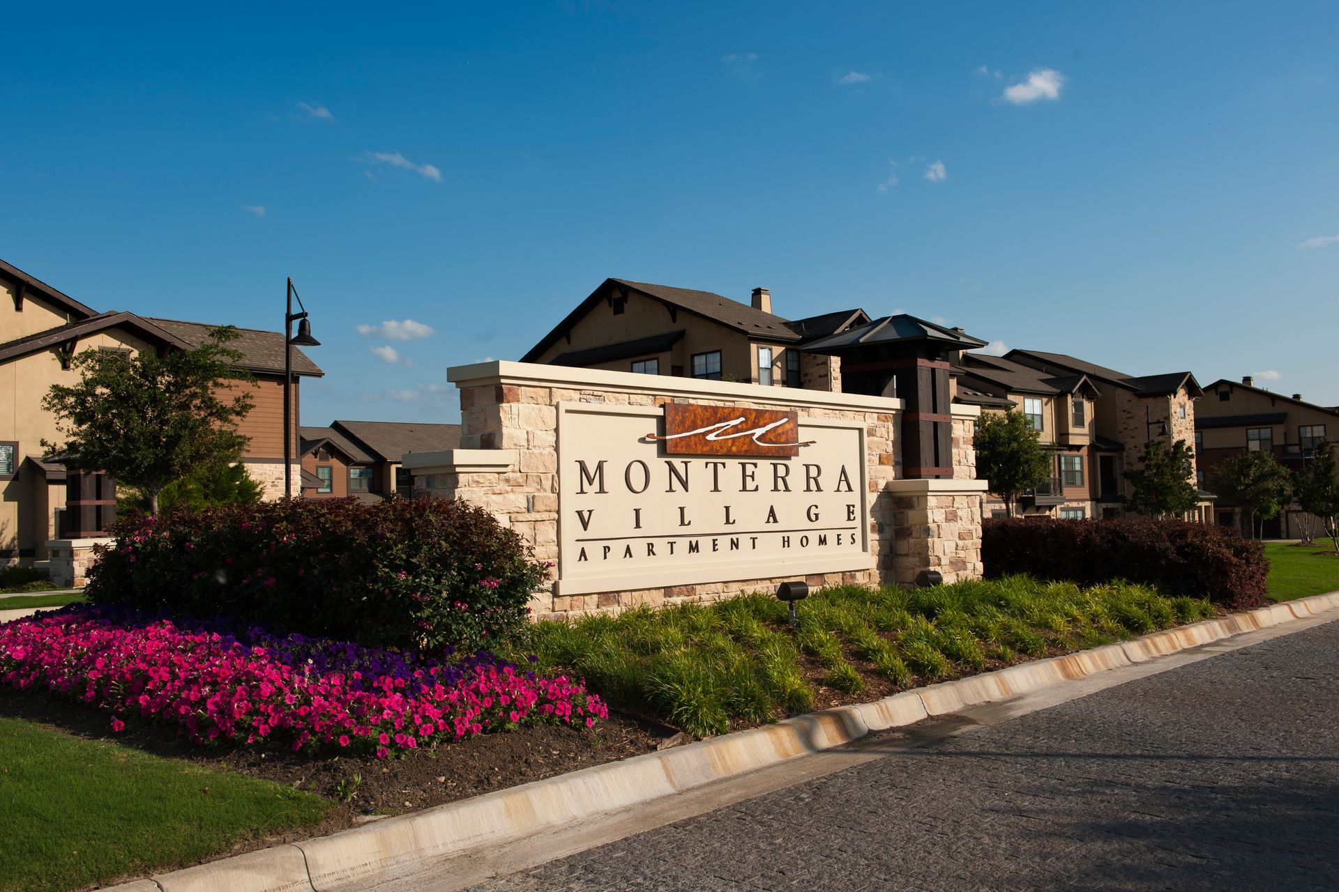 Monterra Village Entrance 