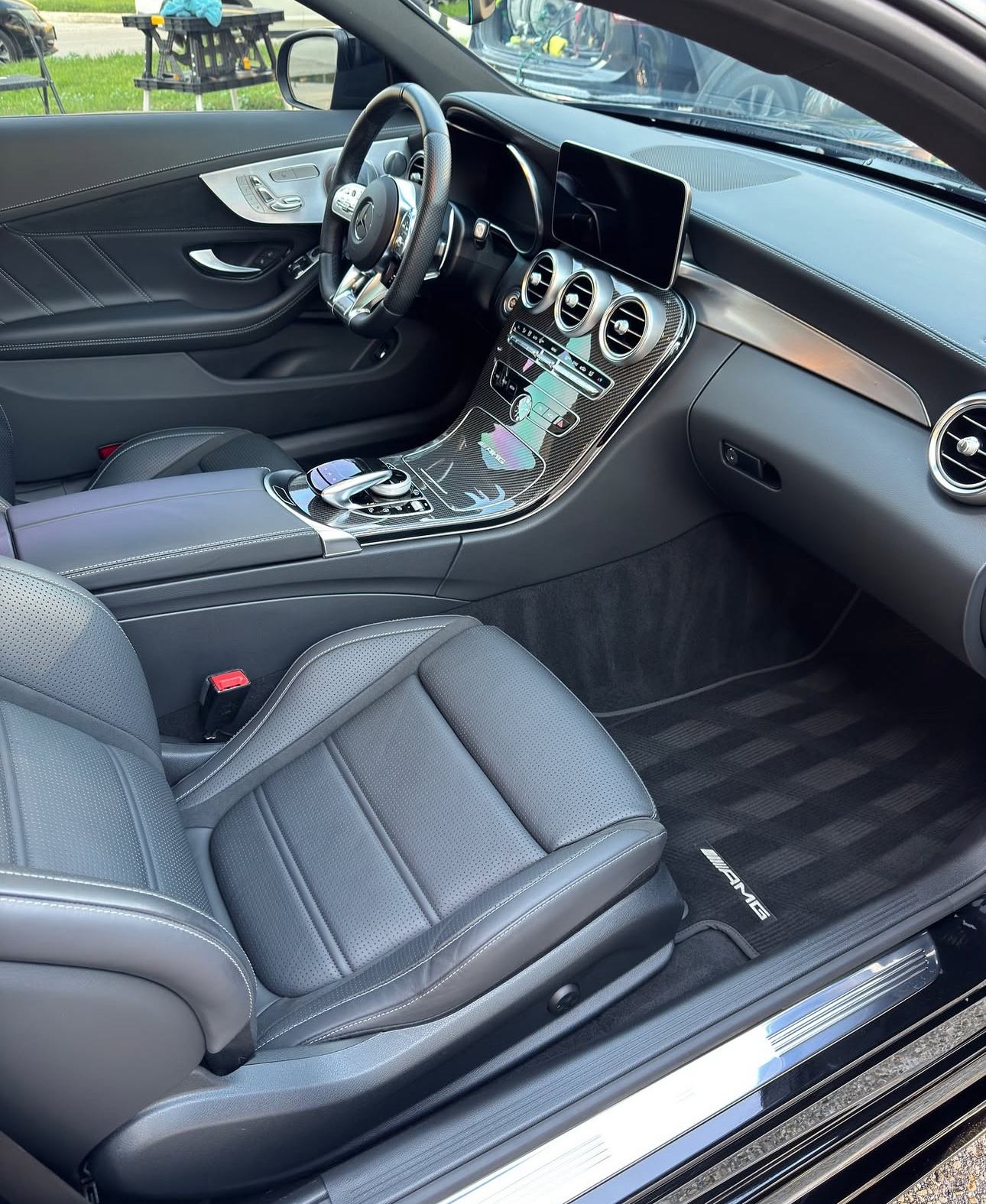 Full interior detailing service in Winnipeg by Lux Detailing. Deep cleaning, shampoo, steam, odour r