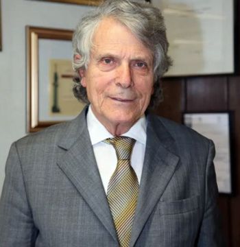 Dott. Felice Cardone chirurgo estetico