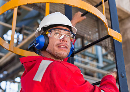 En Seguridad Industrial M y M contamos con más de 15 años de experiencia, dedicada a ofrecer productos de seguridad industrial. La seguridad de sus empleados es nuestra razón de ser, por eso trabajamos constantemente para reducir riesgos de accidente e interrupciones en sus proyectos.