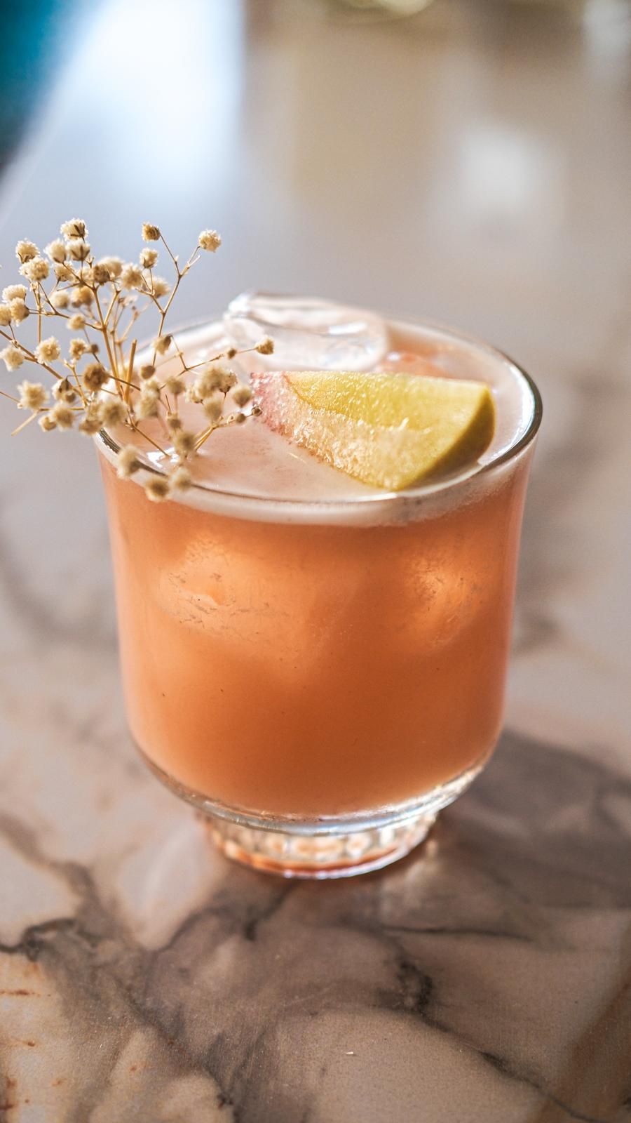 <b>Ete dore</b><br>gordons ınfused peach elderflower citrus blend