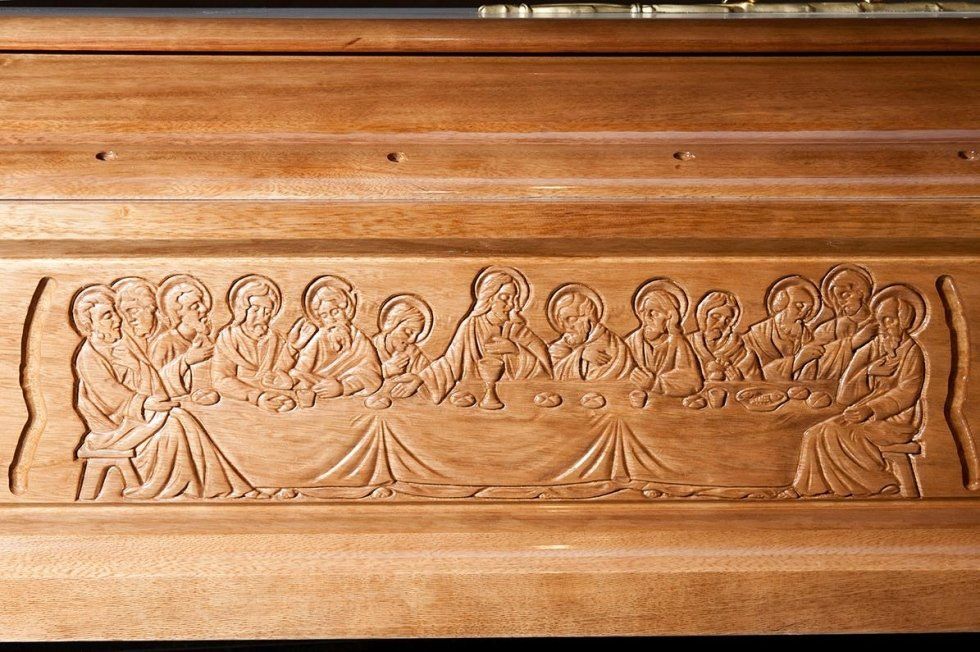 Commemorazione defunto con candela accessa