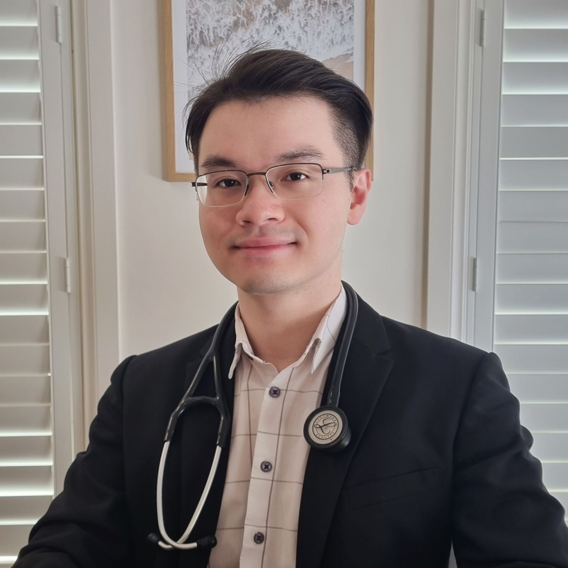 Dr Eu Gene Lim - SIA Dental