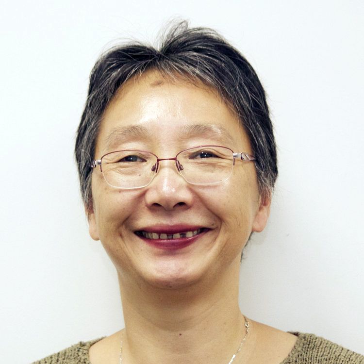 Dr Maia Hou