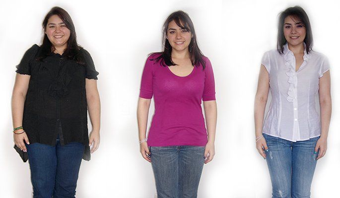 Tres mujeres están paradas una al lado de la otra vistiendo diferentes camisetas.