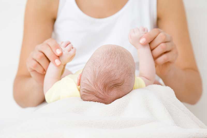 DRA. PATRICIA NEVÁREZ QUIÑONES PEDIATRA NEONATÓLOGA