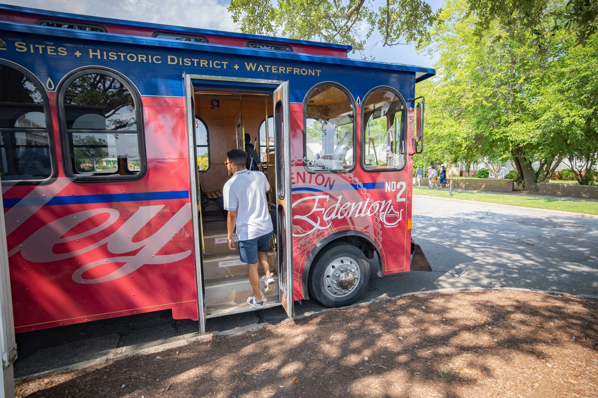 Edentons Trolley Tour| Historic Albemarle Highway