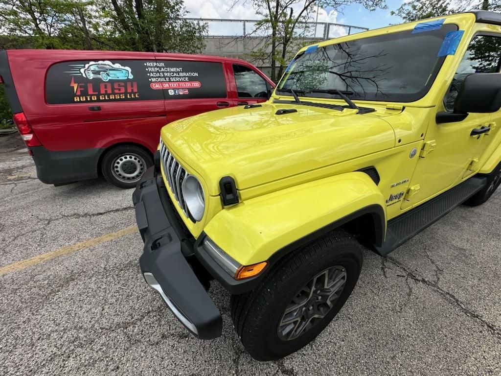 A Jeep Wrangler Getting a Windshield Replacement Near Elmhurst, IL