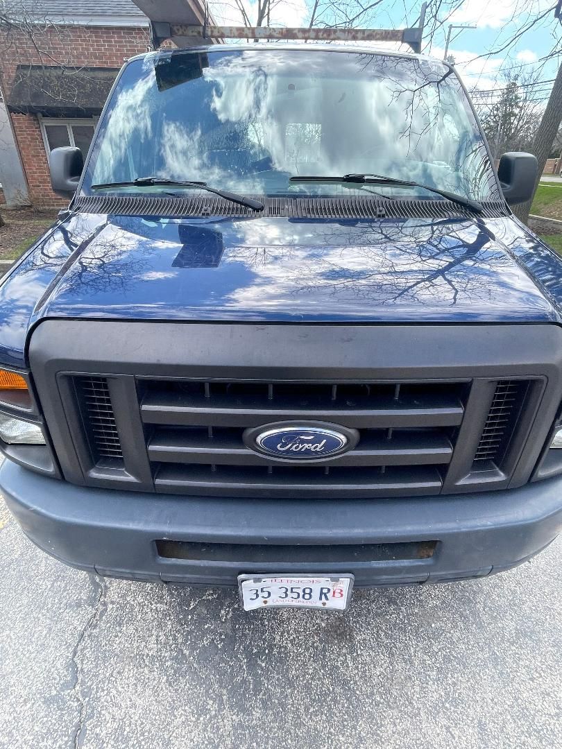 Ford F-150 windshield replacement Chicago, IL