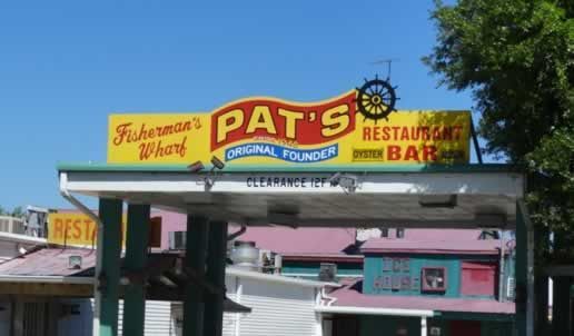 Pat 's restaurant is located in a small town