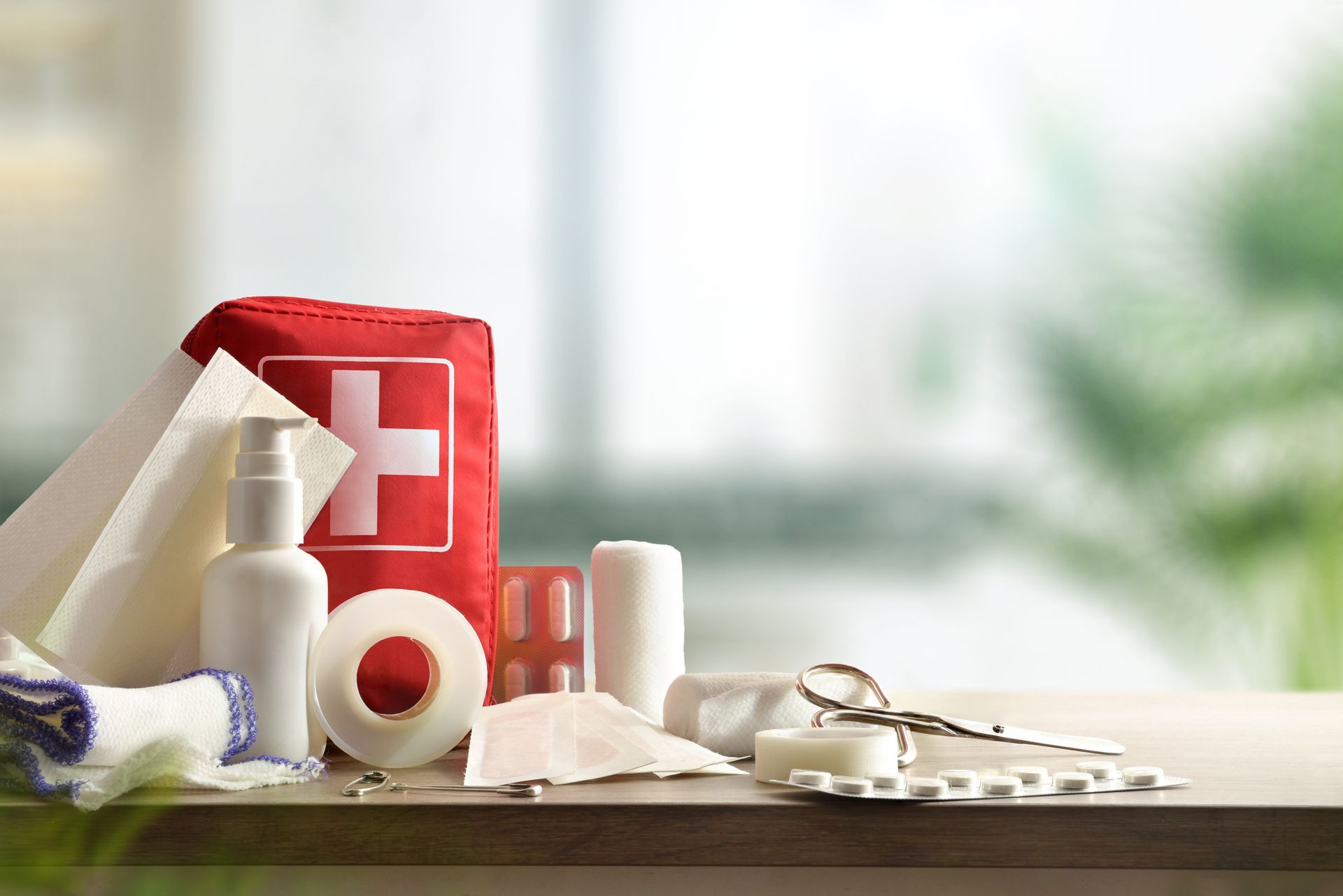 A Set Of First Aid Kit — Chicago, IL — Chicagoland Home Physicians