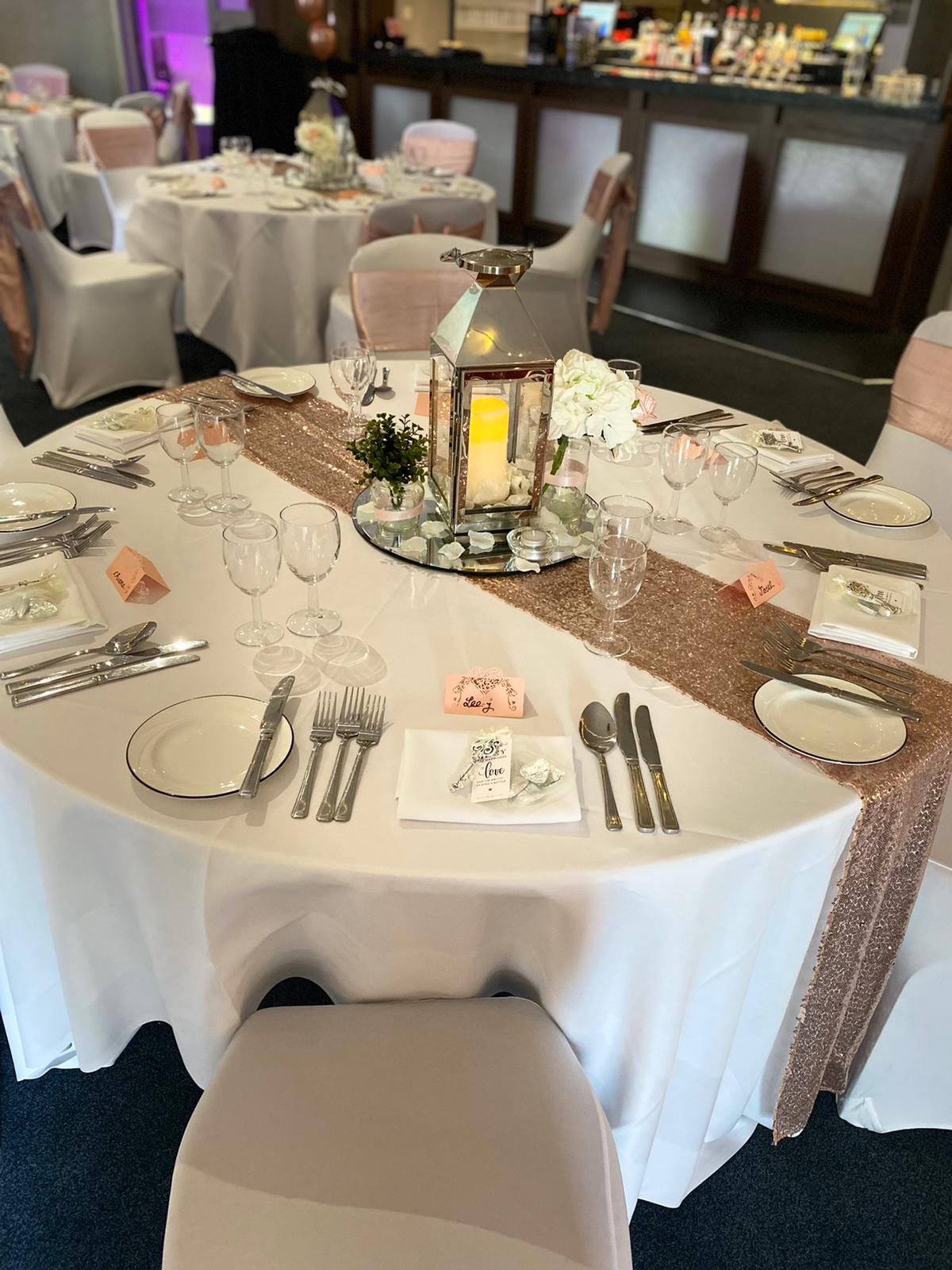 Wedding table decoration