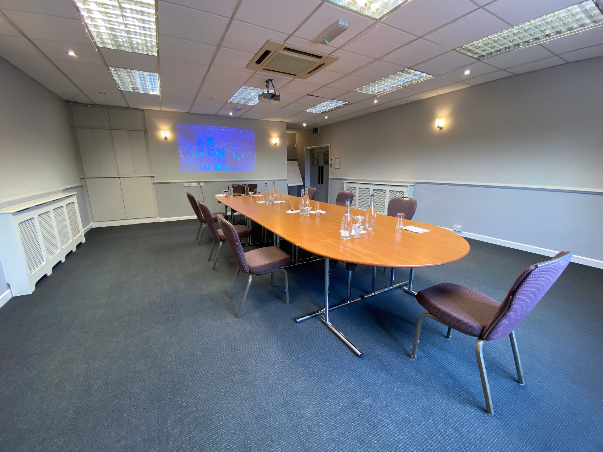 Willow meeting boardroom