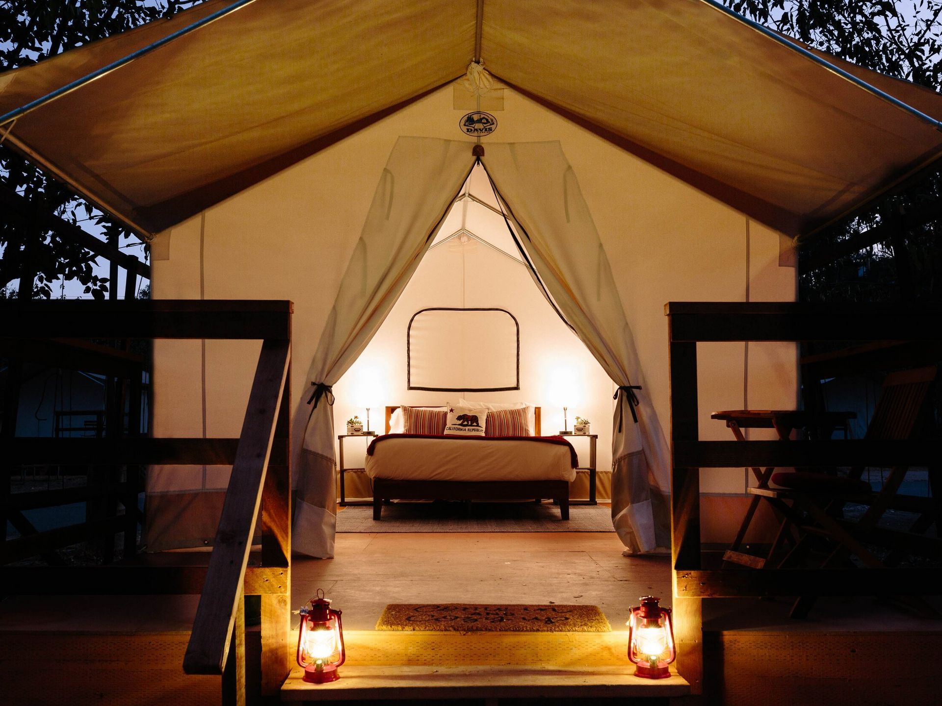 electricity and heaters in tents - Wildhaven Yosemite Glamping