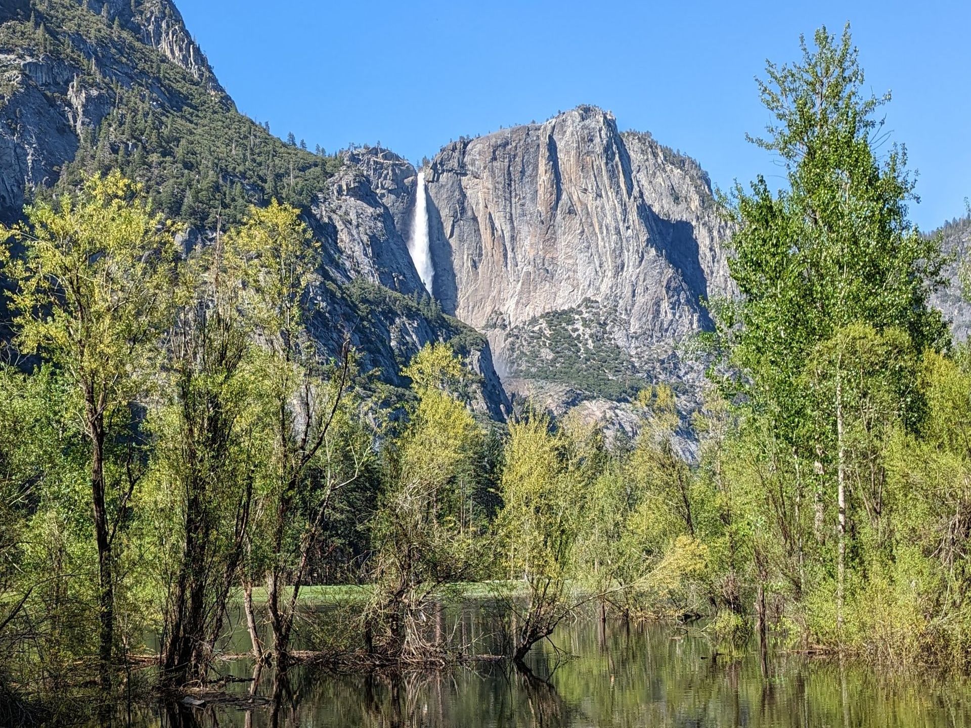 Yosemite Falls - Hiking Tips - Wildhaven Yosemite Glamping