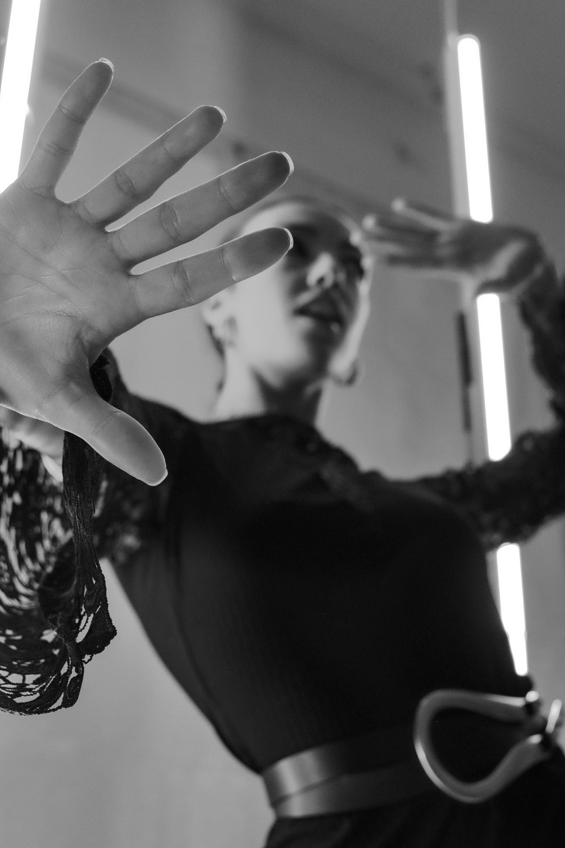 gioielli-Portrait fashion beauty - narrativa visiva brand emergenti - Barbara Bertini Photography - toscana - milano - fotografa - pelletteria - borse - accessori-upcycling-moda sostenibile