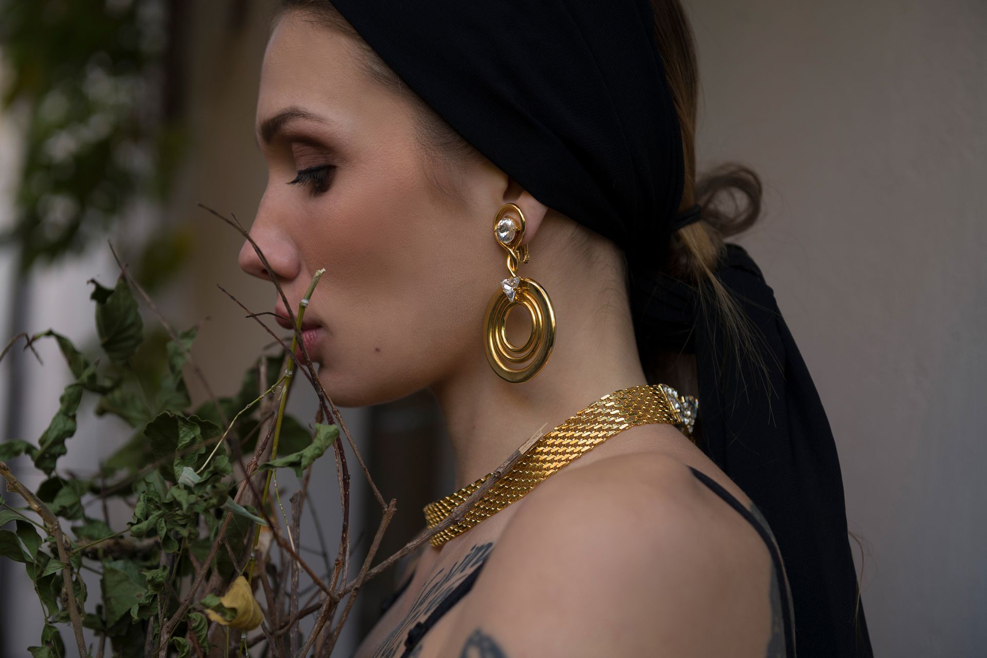 Fotografia still life gioielli artigiani, upcycling moda sostenibile Toscana