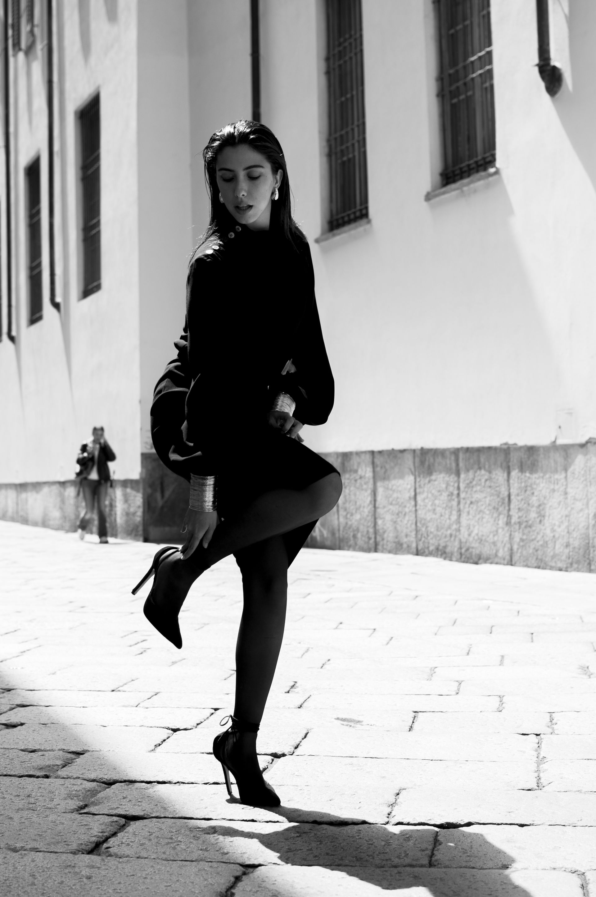 Ritratto introspettivo donna in viaggio personale, location Firenze Toscana, fotografa Barbara Bertini