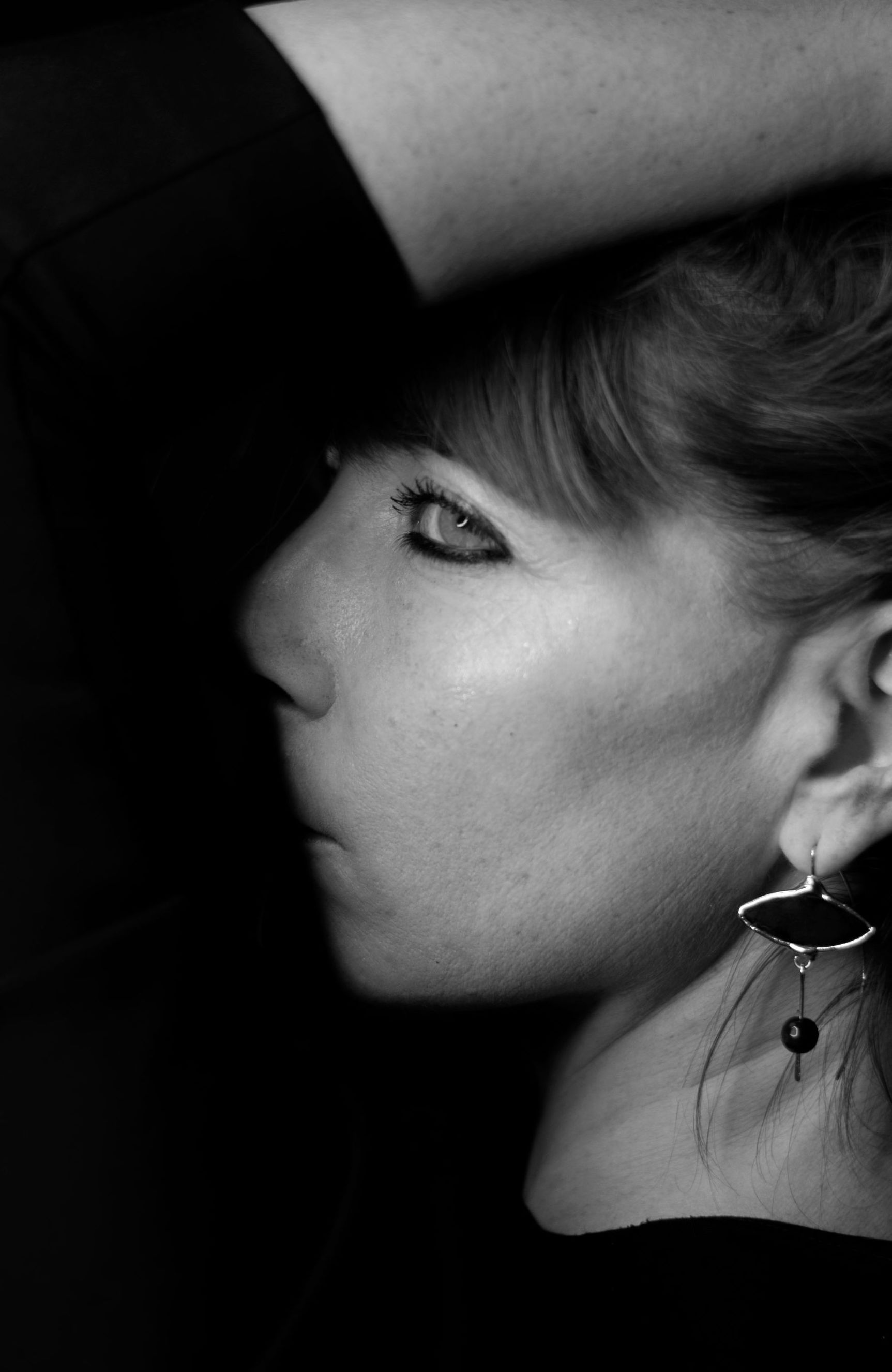 Female portrait introspettivo - viaggio riscoperta personale fotografia - Firenze-Pisa-Toscana-photographer