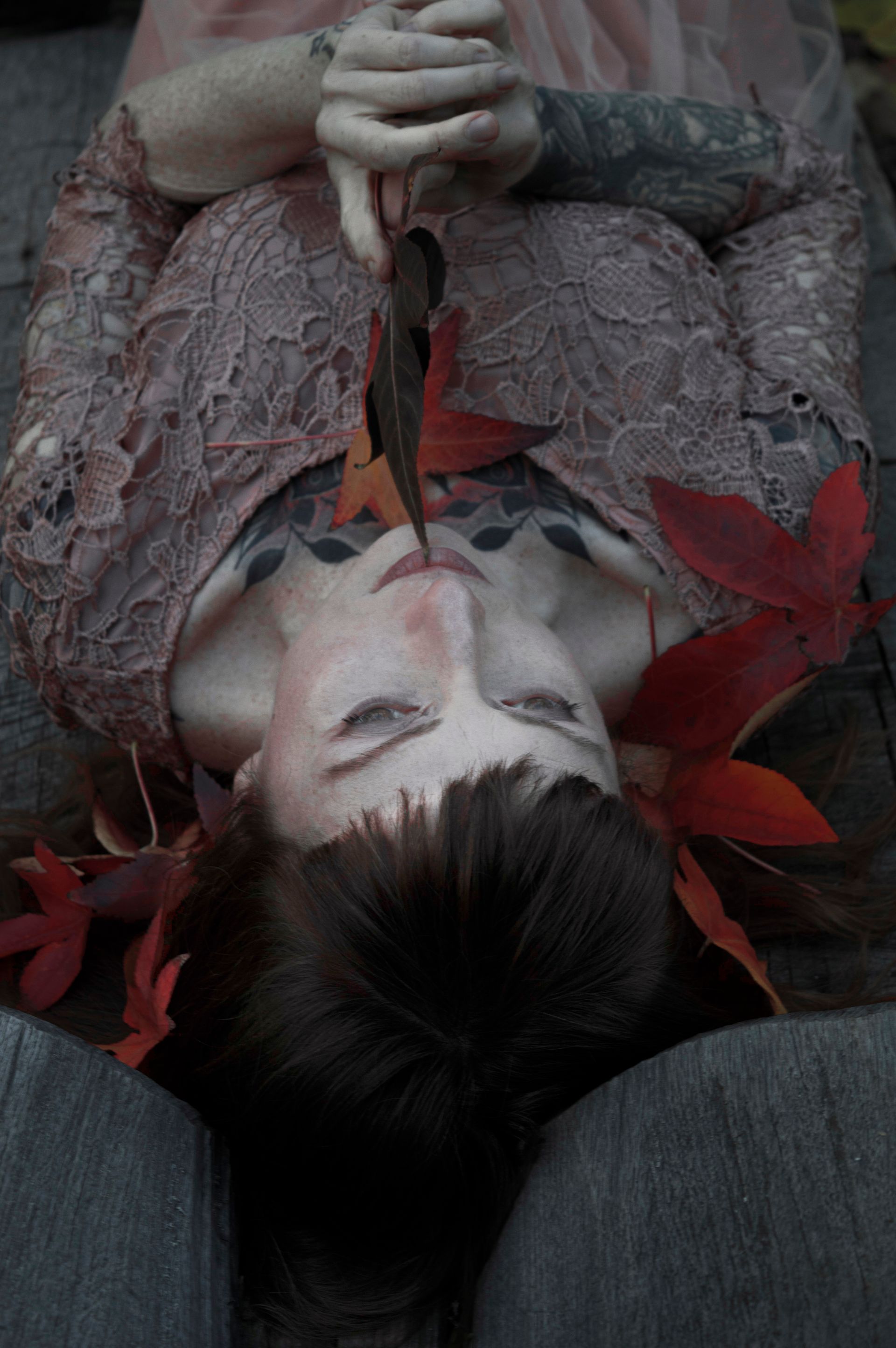 Female portrait introspettivo - viaggio riscoperta personale fotografia - Milano photographer