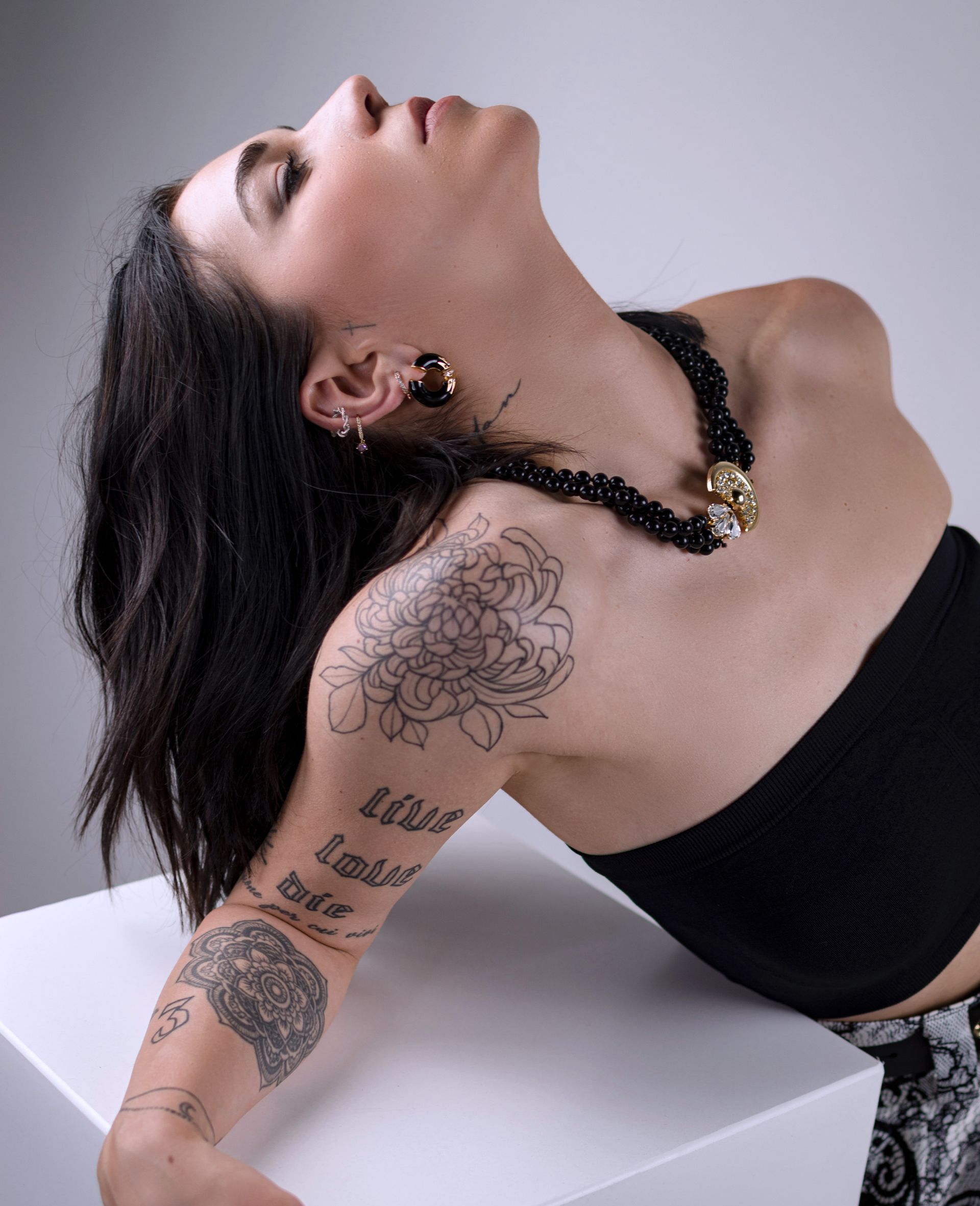 Fotografia prodotto borse eco-friendly made in Tuscany, content creation per piccoli brand moda