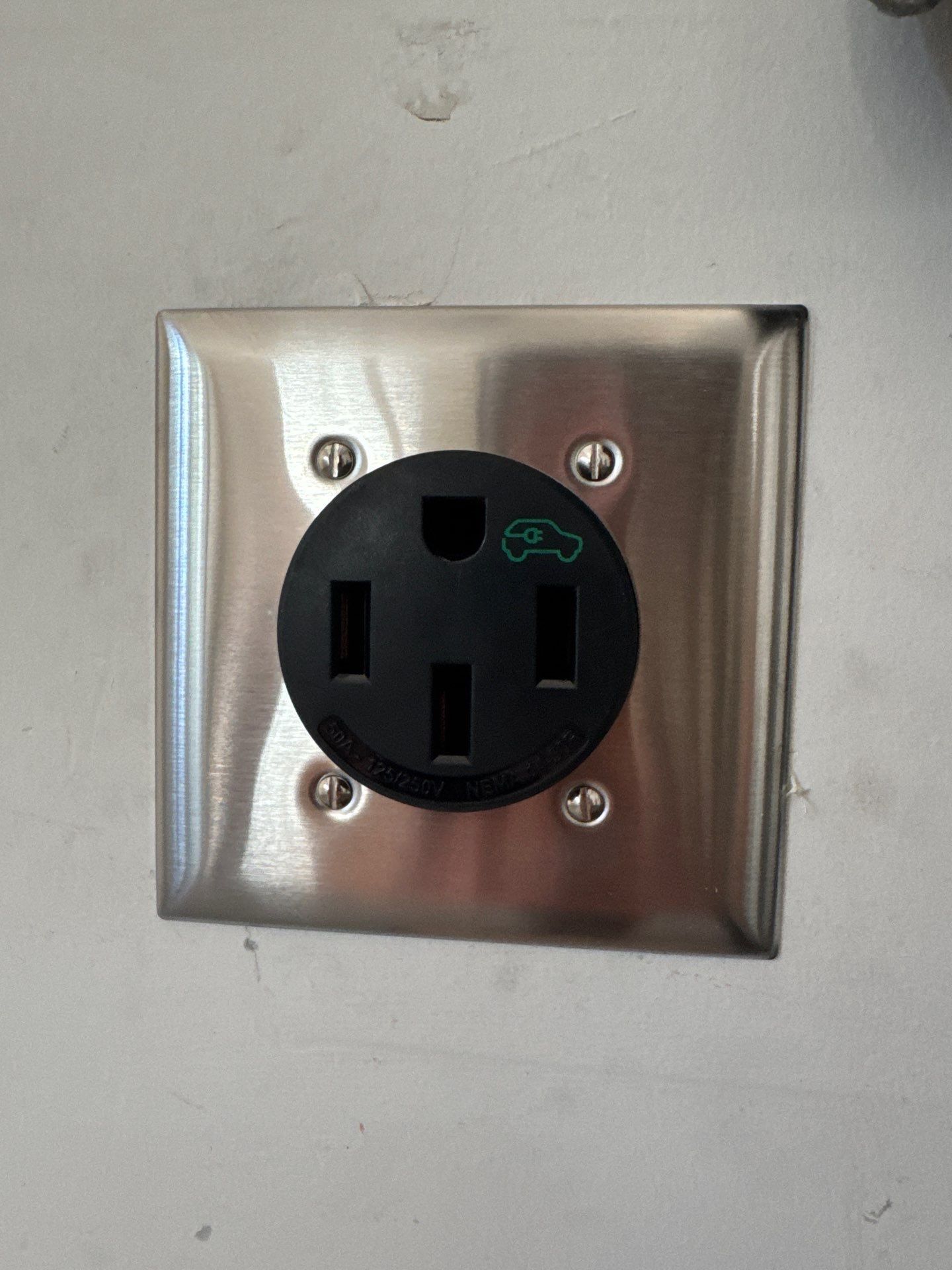 NEMA 14-50 Receptacle