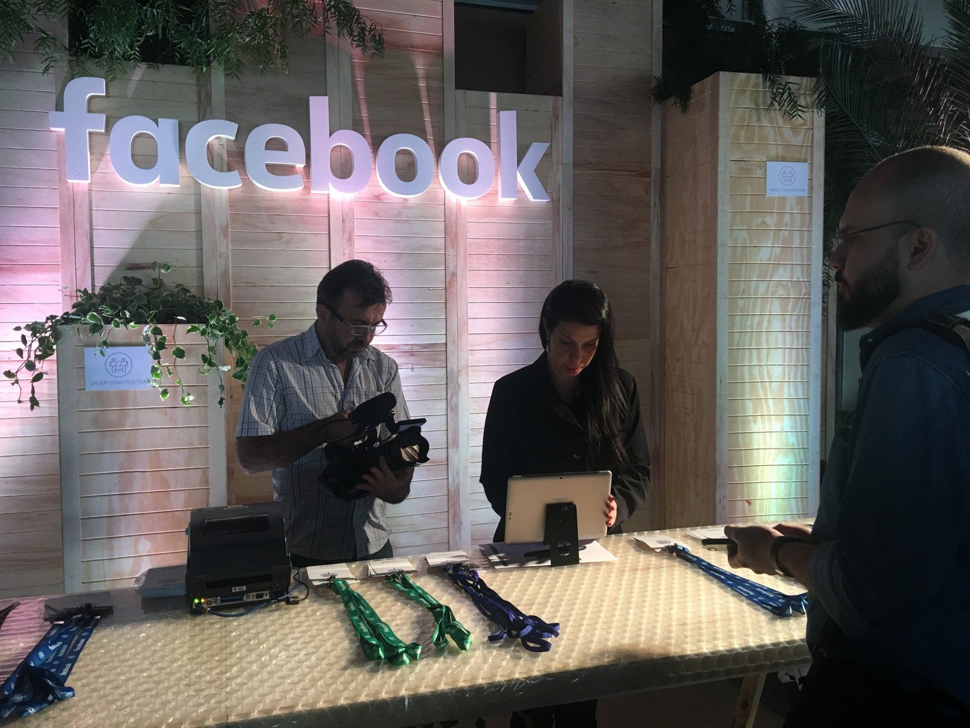 Facebook's Estação Hack