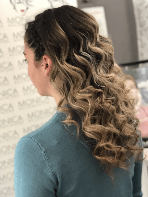 cliente con riflessi biondi