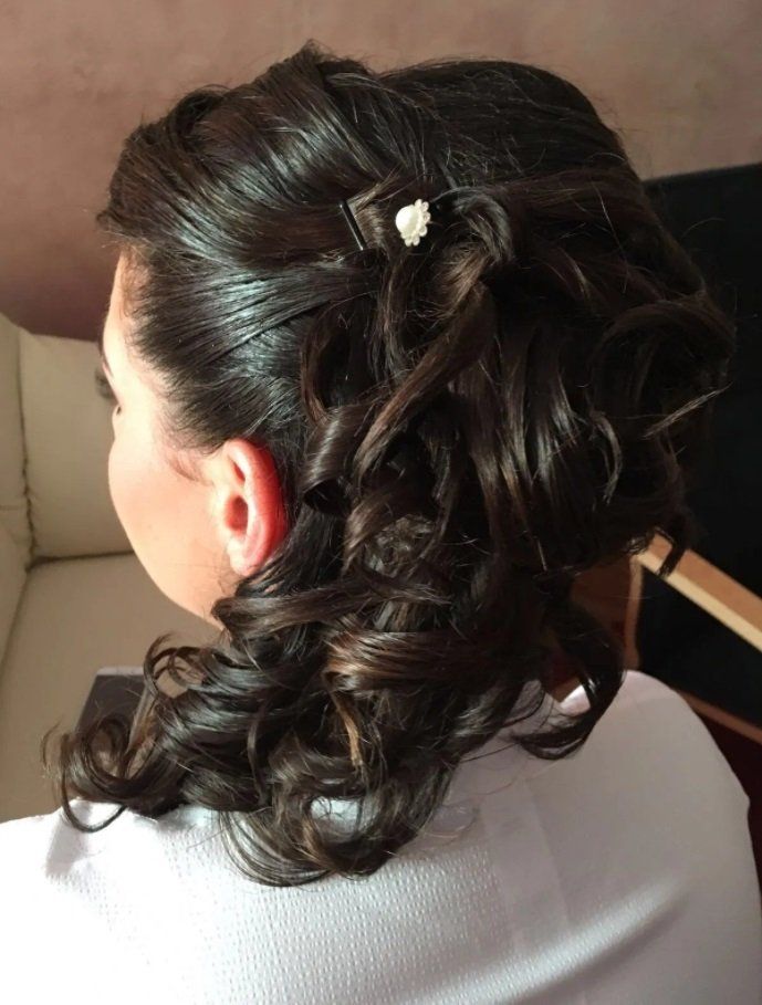 acconciatura con boccoli per sposa