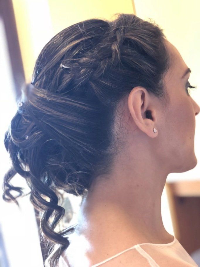 acconciatura raccolta per sposa