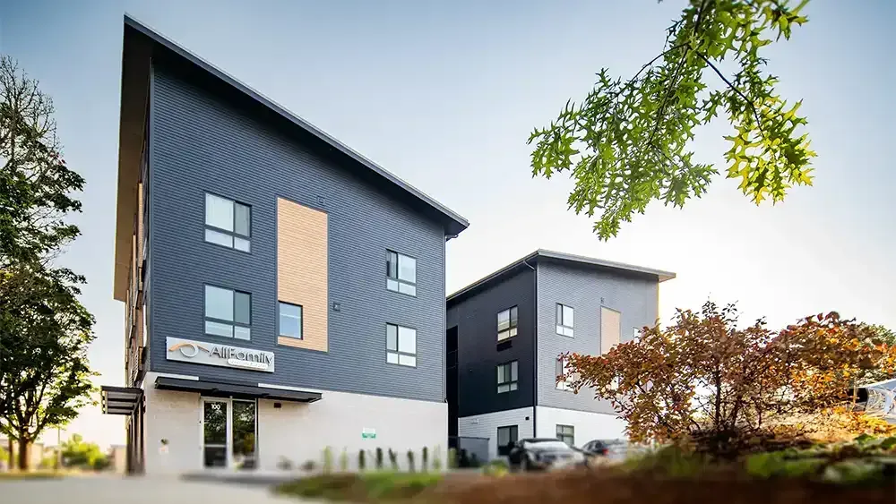 990 Broadway Apartment Homes - 990 Broadway St NE, Salem, OR 97301 - SMI Property Management