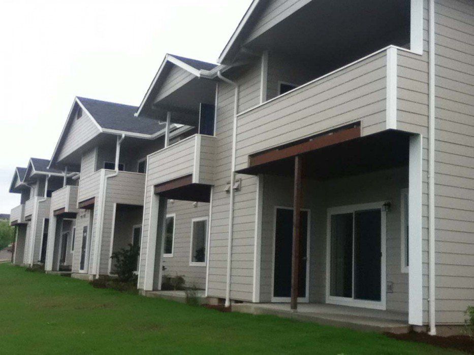 Hillsdale Plaza Apartments McMinnville OR SMI Property Management