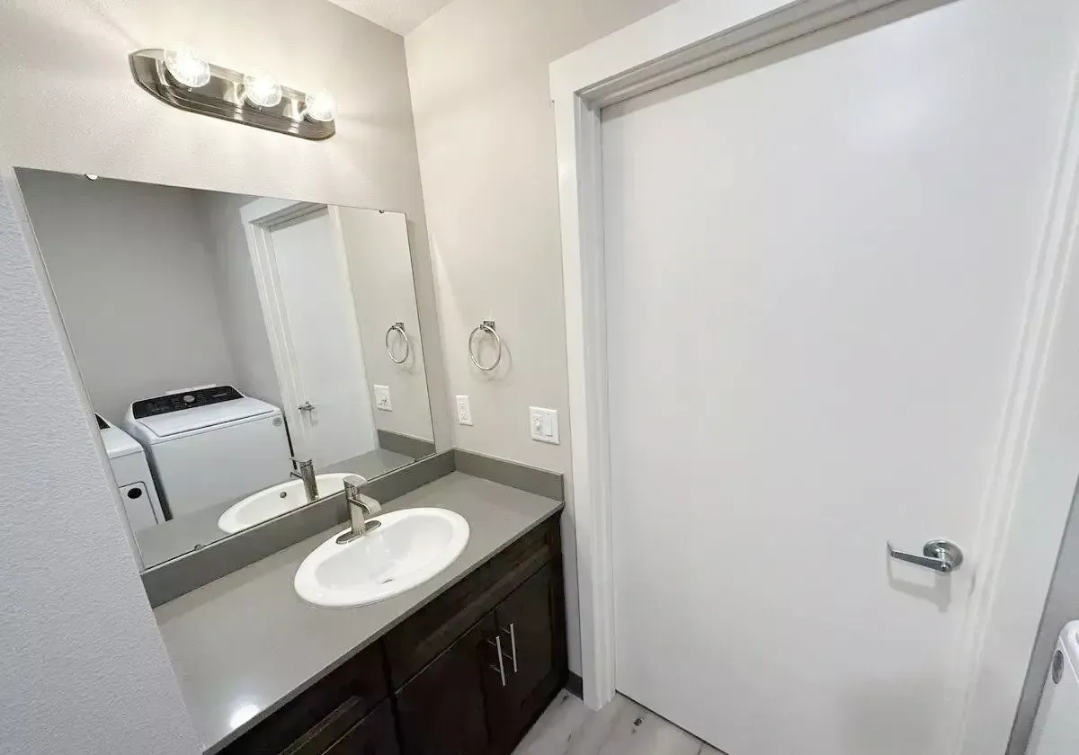 Jackson Commons Apartments, Monmouth OR - SMI Property Management