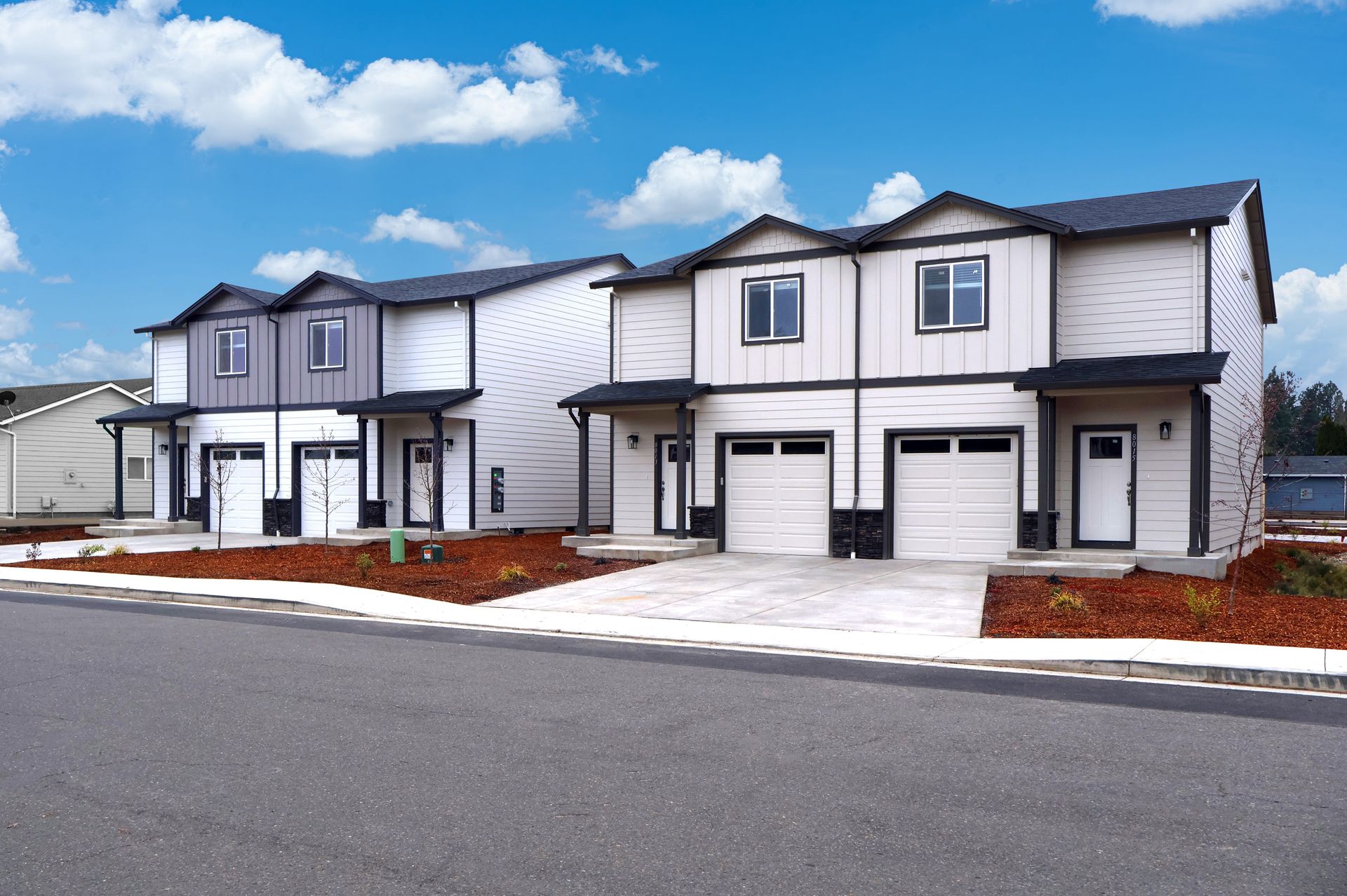 Daynan Duplexes
1432-1474 Daynan Way NE, Keizer, OR 97303 - SMI Property Management