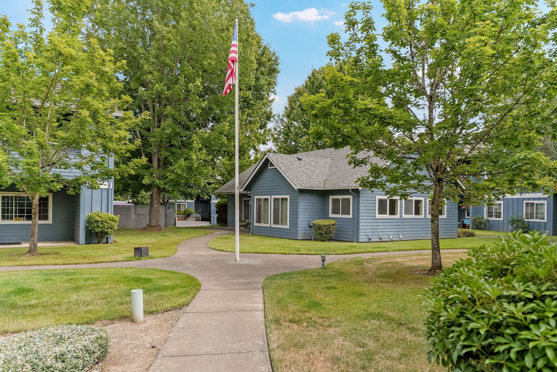 Wintercrest Apartments - McMinnville, OR - SMI Property Management