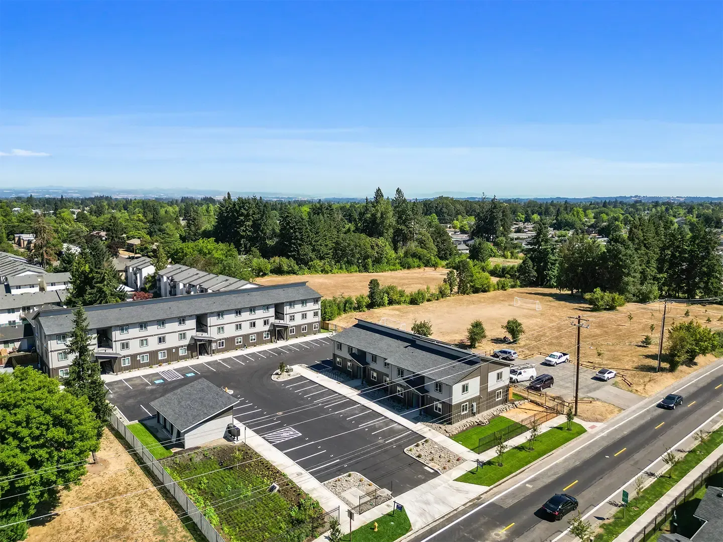 Fisher Park Apartments - SMI Property Management - 4370-3474 Fisher Rd NE, Salem, OR 97305