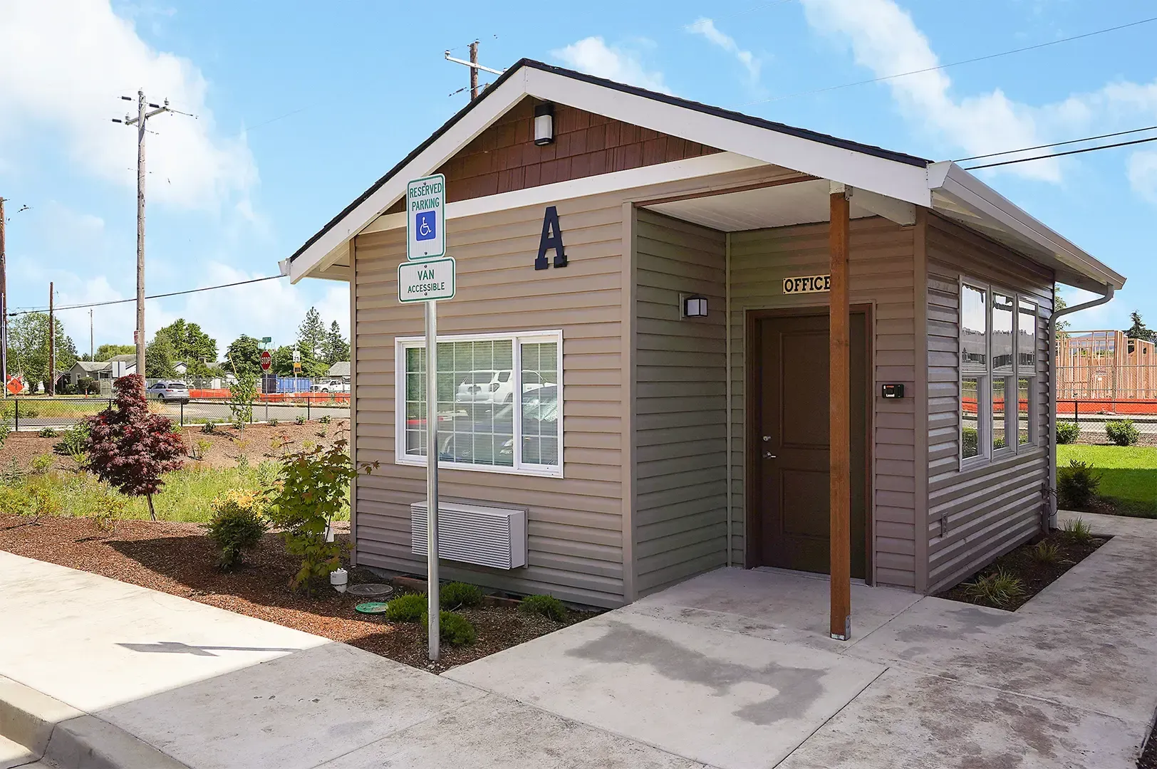 Franklin Commons - SMI Property Management - 2180 Franklin Street, Lebanon, OR 97355