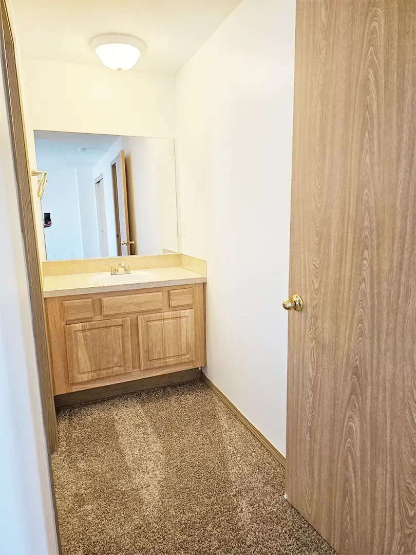 SMI Real Estate - Lexington at the Park - 3511 25th Court SE, Albany, OR 97322