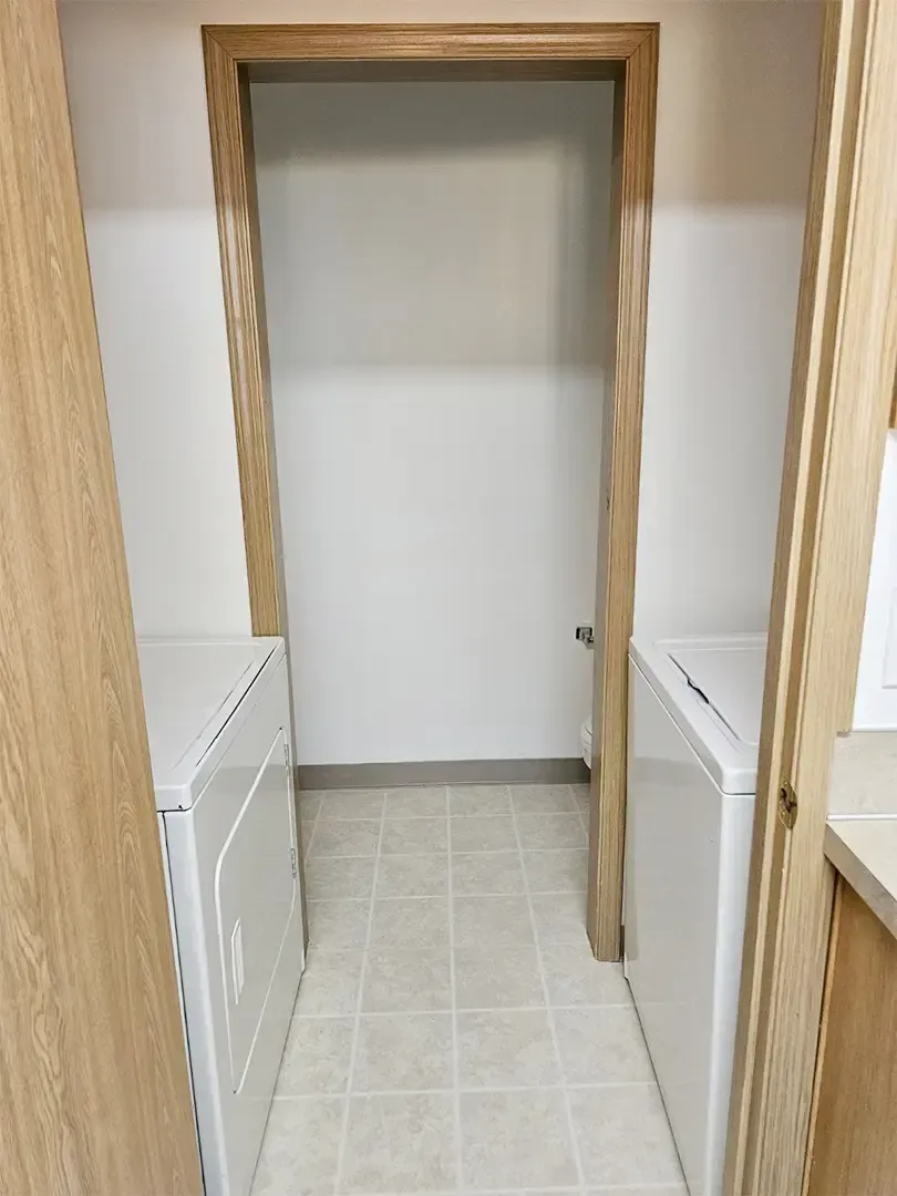 SMI Real Estate - Lexington at the Park - 3511 25th Court SE, Albany, OR 97322